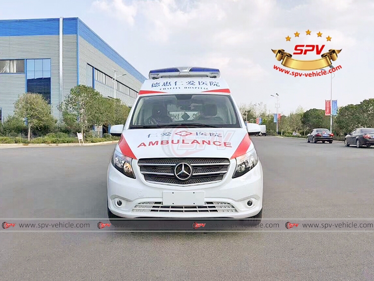 Ambulance Benz - F